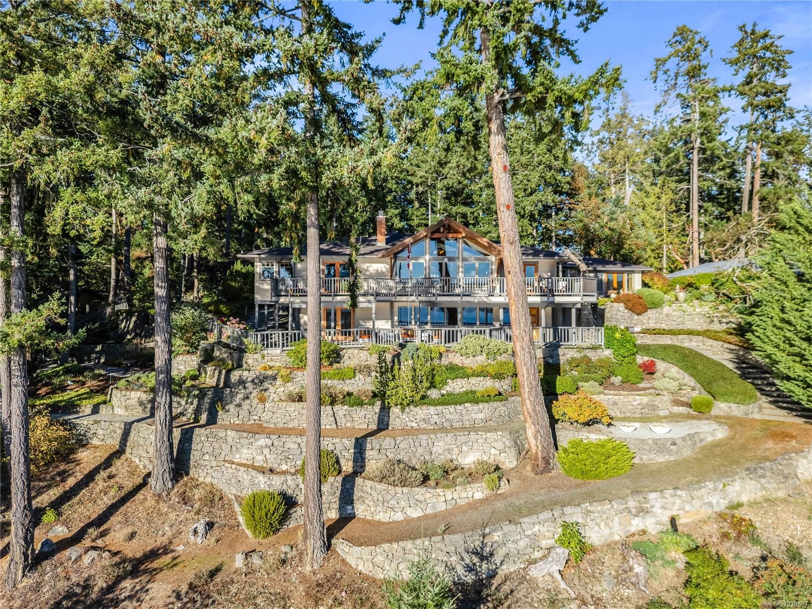 220 Scott Point Dr, Salt Spring, BC