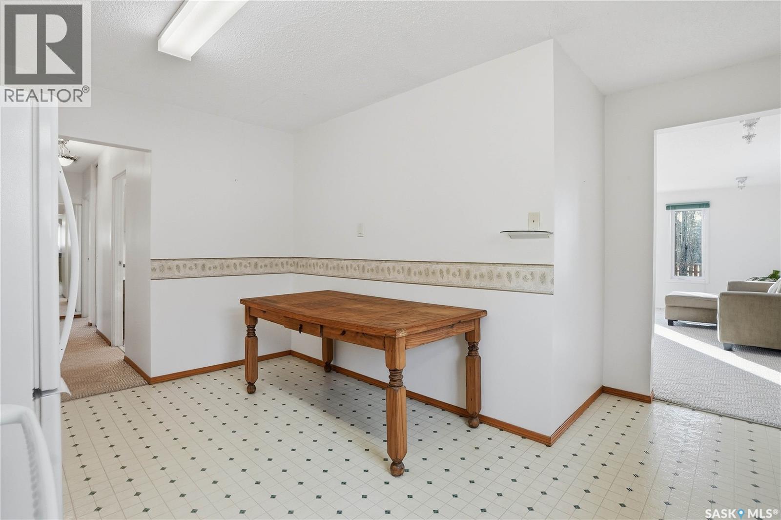 414 Preston Avenue S, Saskatoon, SK - Indoor Photo Showing Other Room