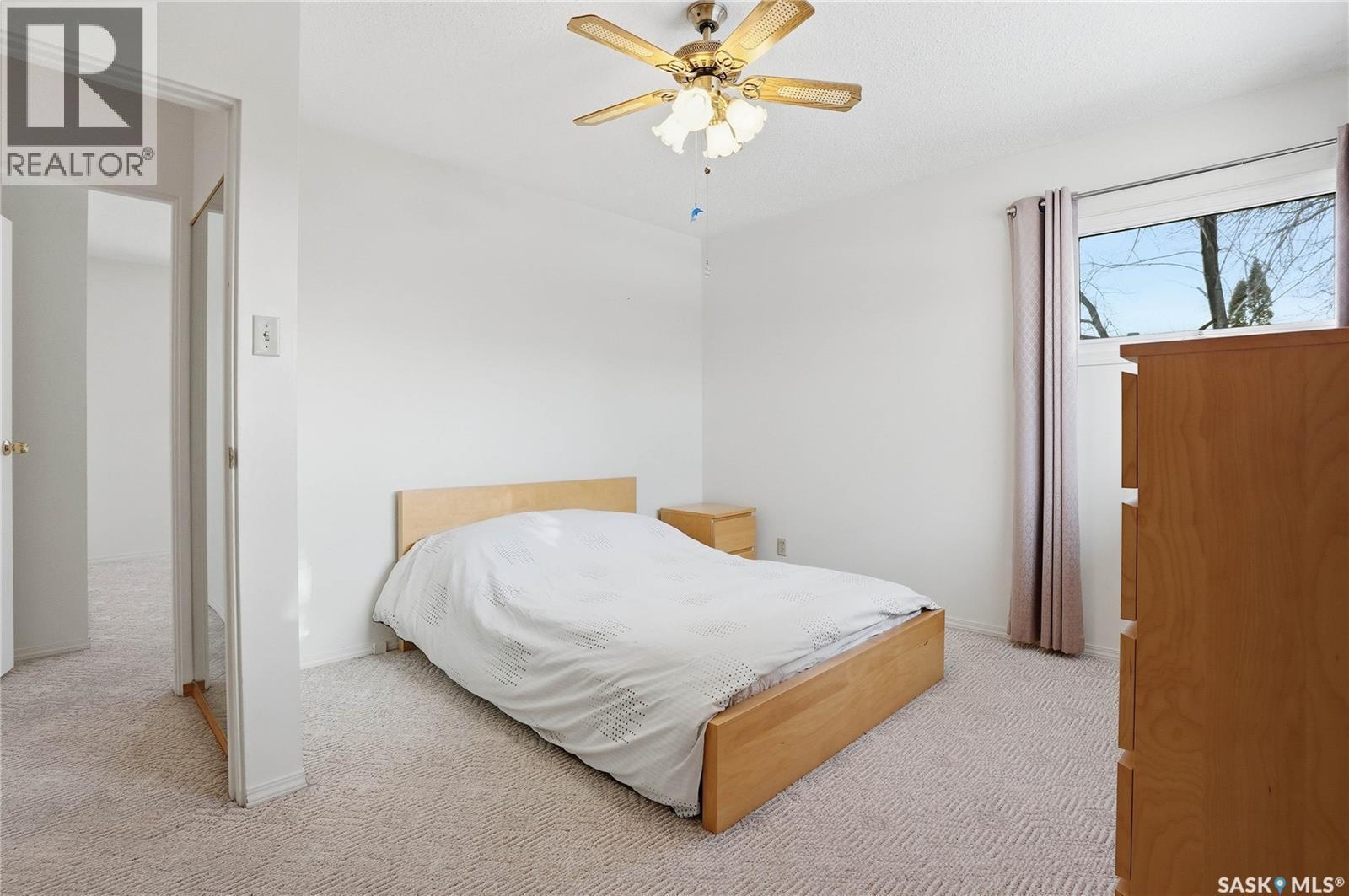 414 Preston Avenue S, Saskatoon, SK - Indoor Photo Showing Bedroom