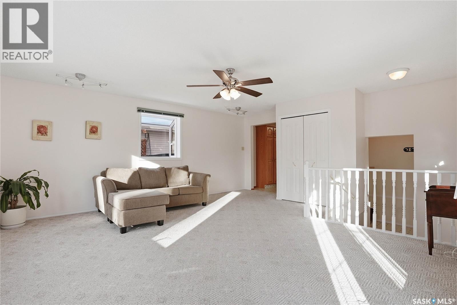 414 Preston Avenue S, Saskatoon, SK - Indoor Photo Showing Other Room