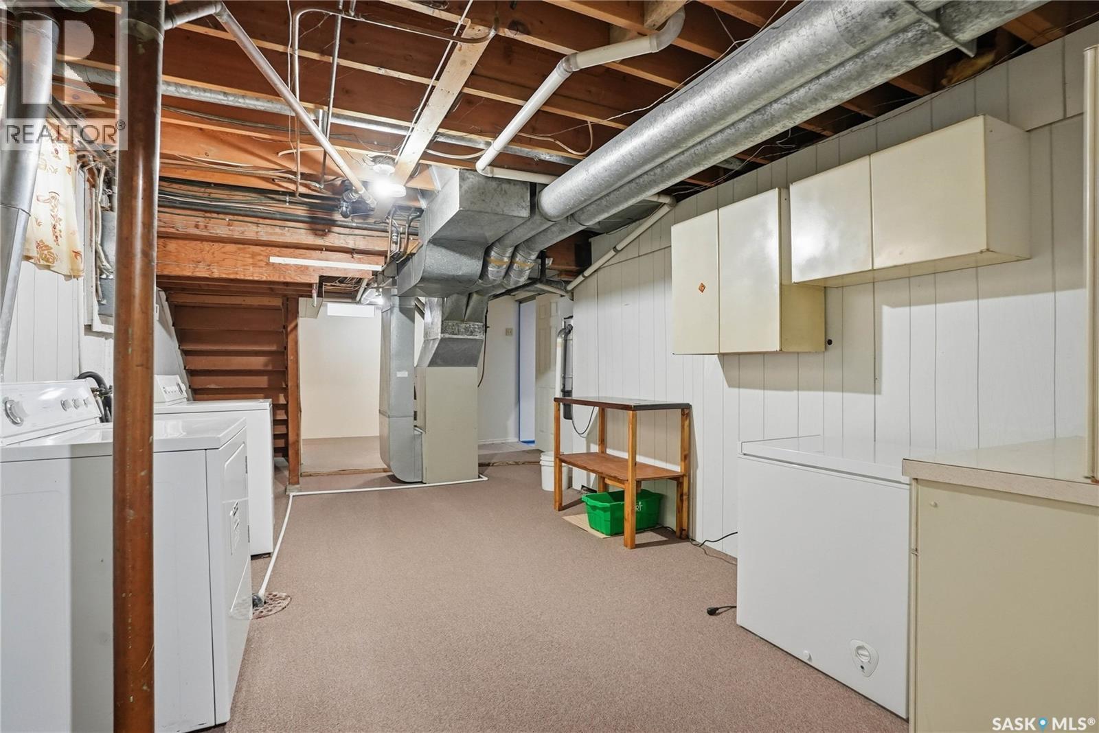 414 Preston Avenue S, Saskatoon, SK - Indoor Photo Showing Other Room