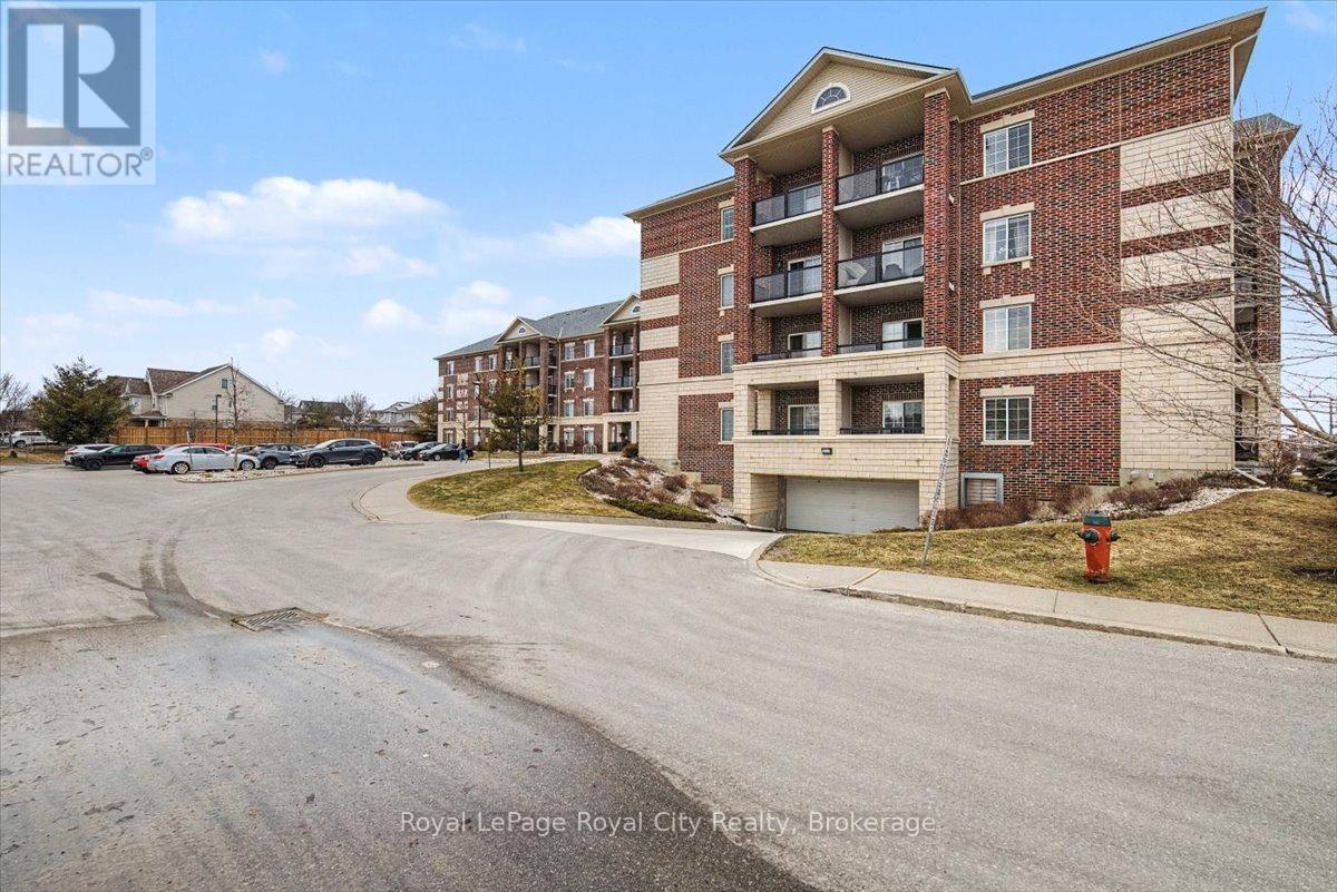 Access to underground parking - 412 - 308 Watson Parkway N, Guelph (Grange Road), ON - Outdoor With Facade