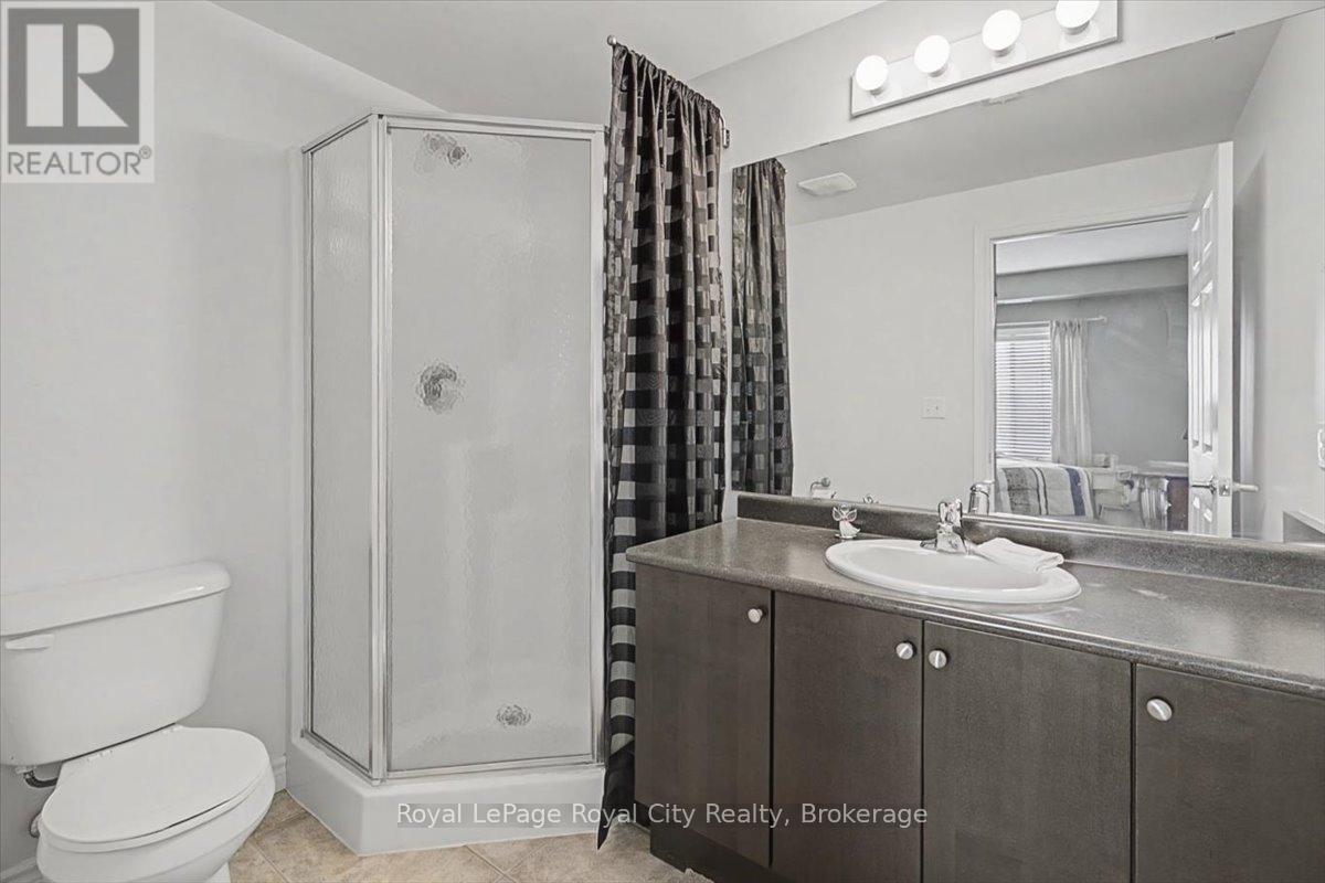 3pc ensuite bath - 412 - 308 Watson Parkway N, Guelph (Grange Road), ON - Indoor Photo Showing Bathroom