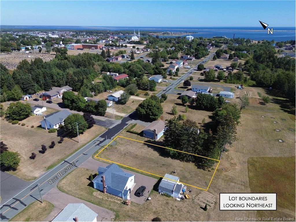 596 Basque St, Tracadie, NB