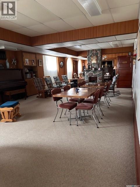 401 1St Avenue, Ponteix, SK