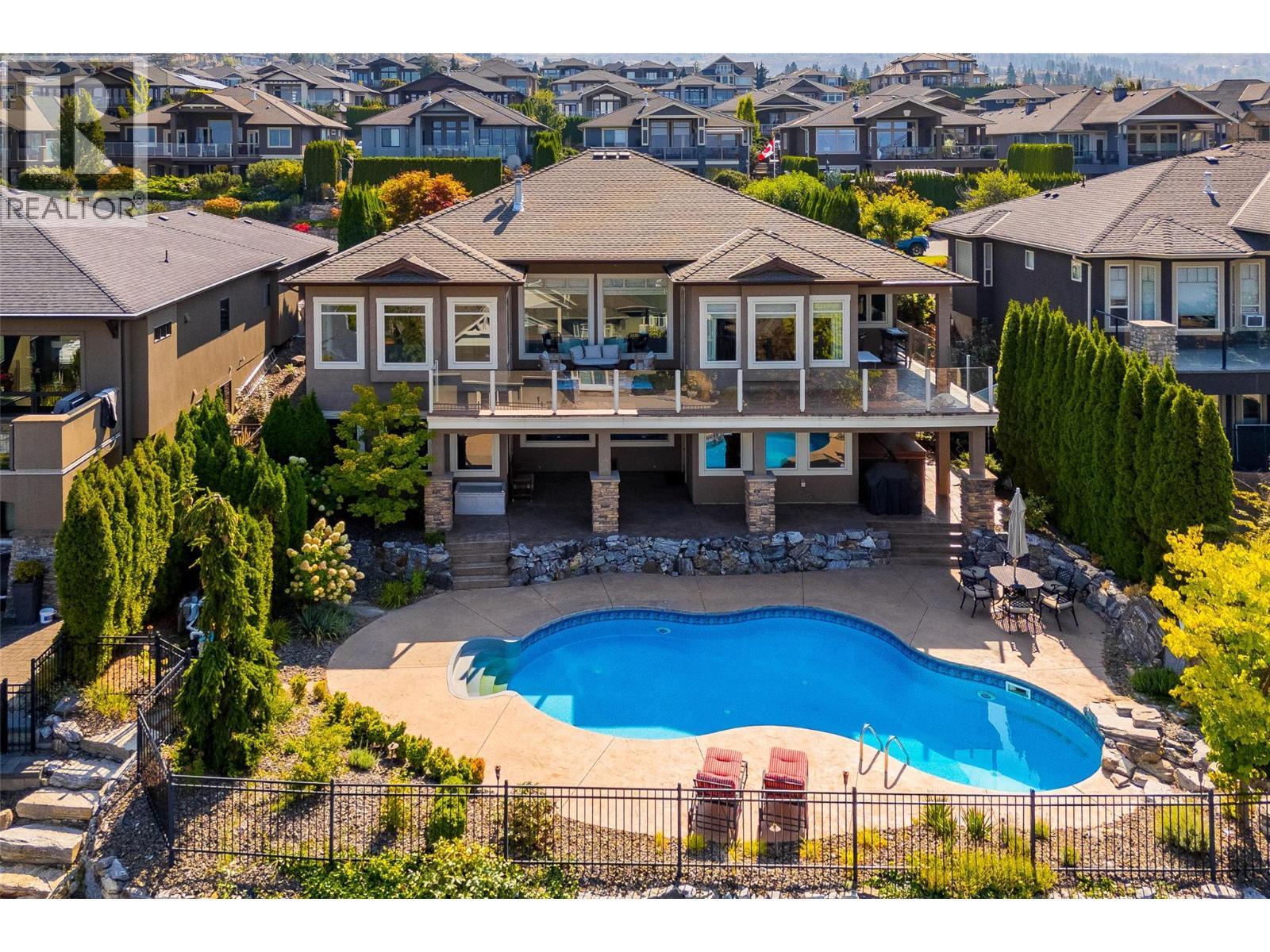 620 Arbor View Drive, Kelowna, BC - Outdoor With In Ground Pool With Deck Patio Veranda