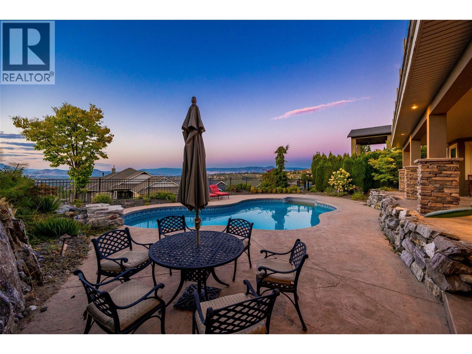 620 Arbor View Drive, Kelowna, BC - Outdoor With In Ground Pool With Deck Patio Veranda