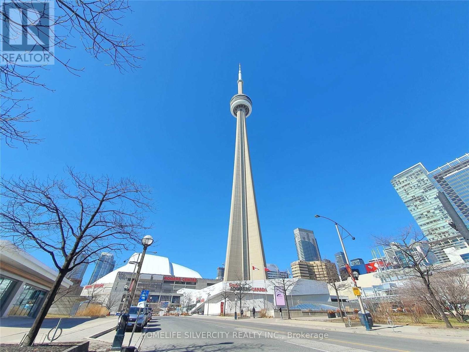 607 - 30 Grand Trunk Crescent, Toronto, ON - Outdoor