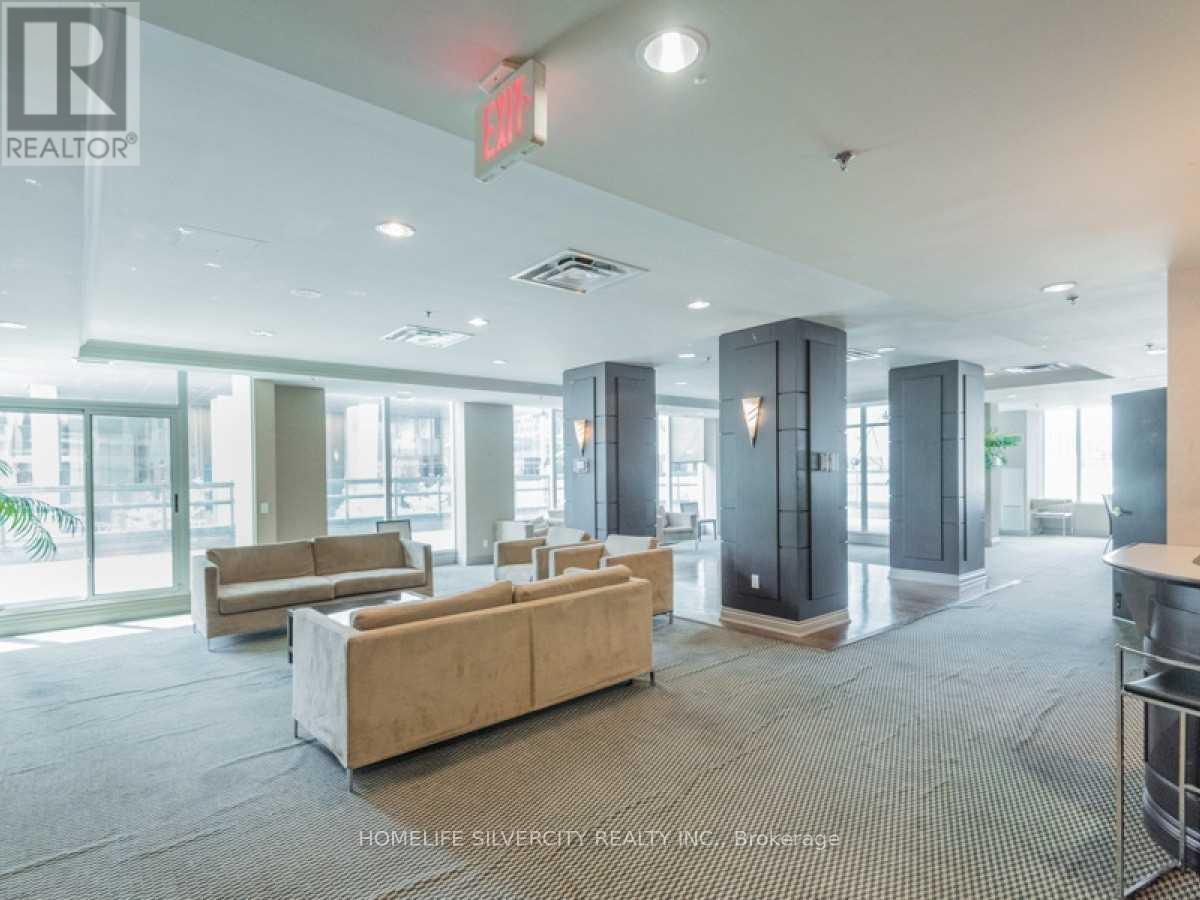 607 - 30 Grand Trunk Crescent, Toronto, ON - Indoor