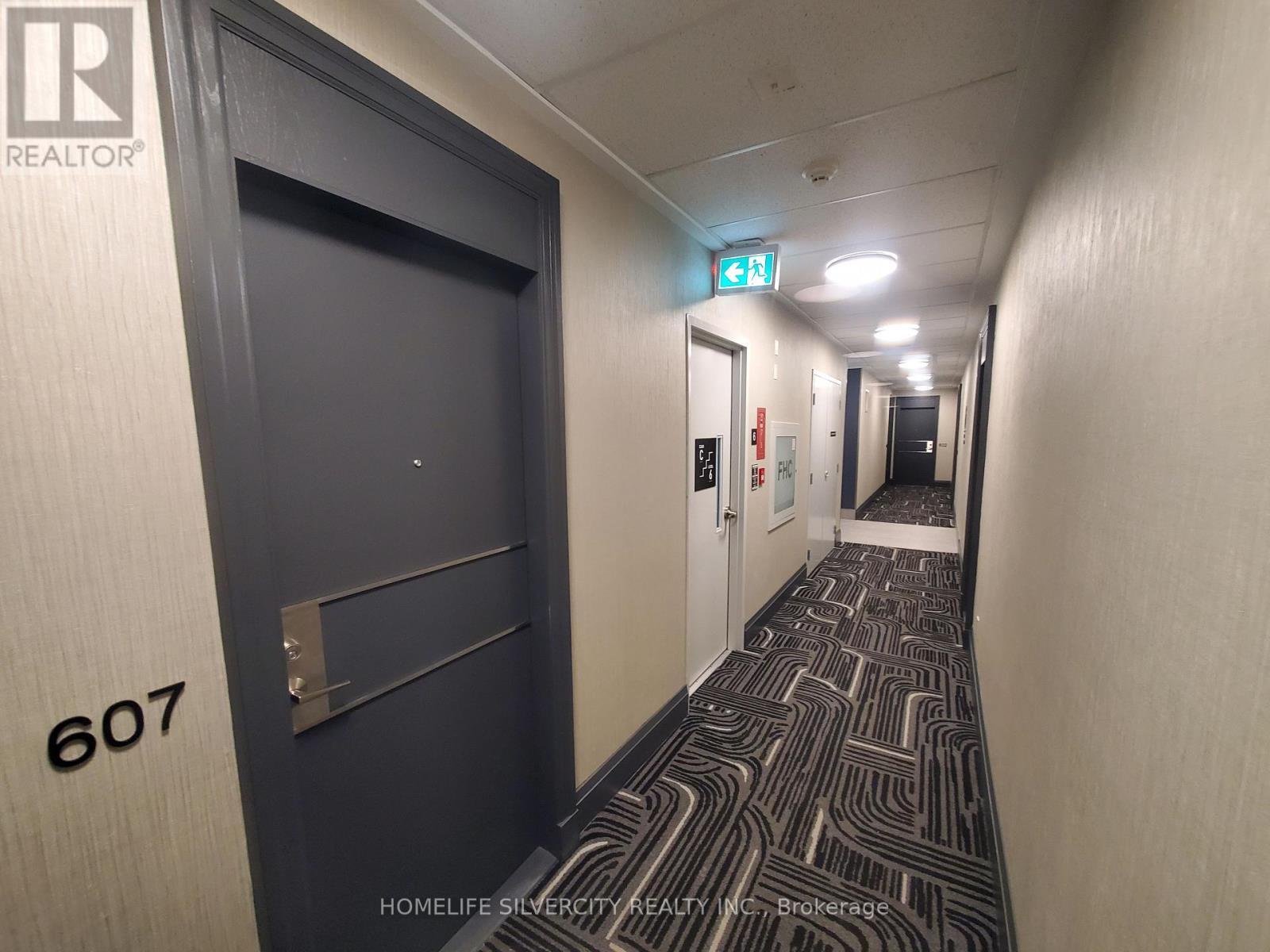 607 - 30 Grand Trunk Crescent, Toronto, ON - Indoor Photo Showing Other Room