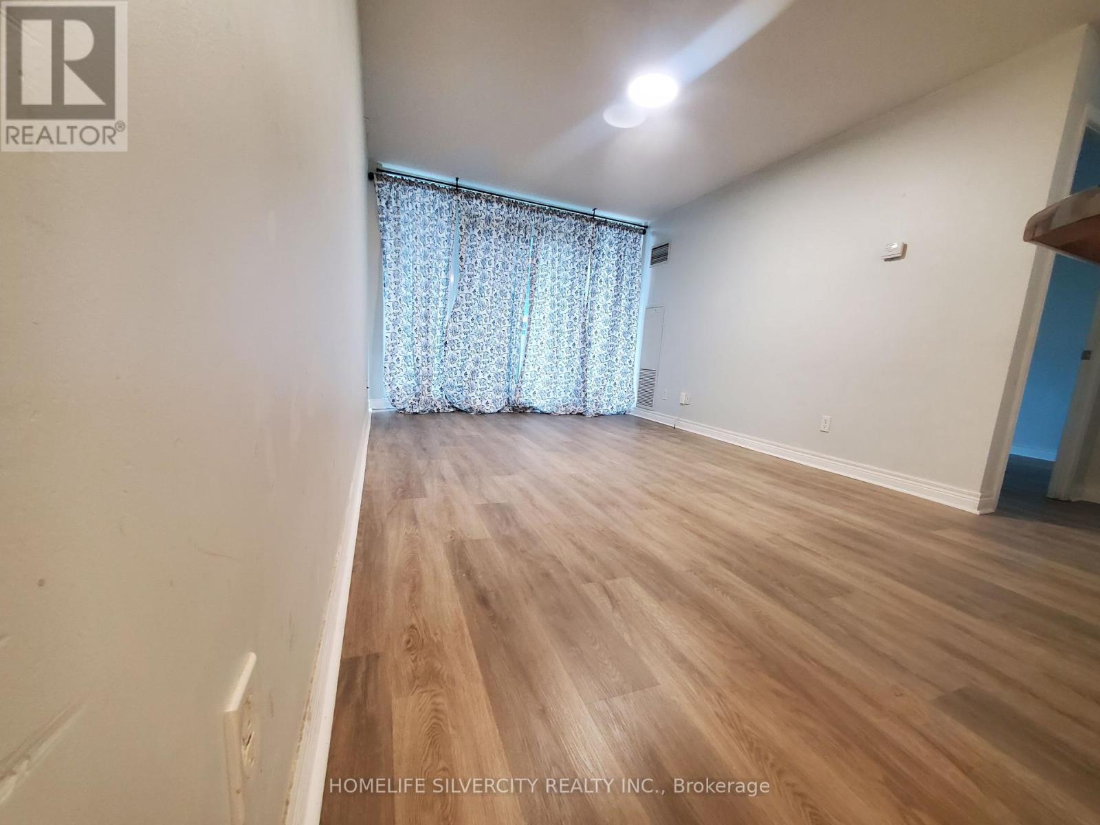 607 - 30 Grand Trunk Crescent, Toronto, ON - Indoor Photo Showing Other Room
