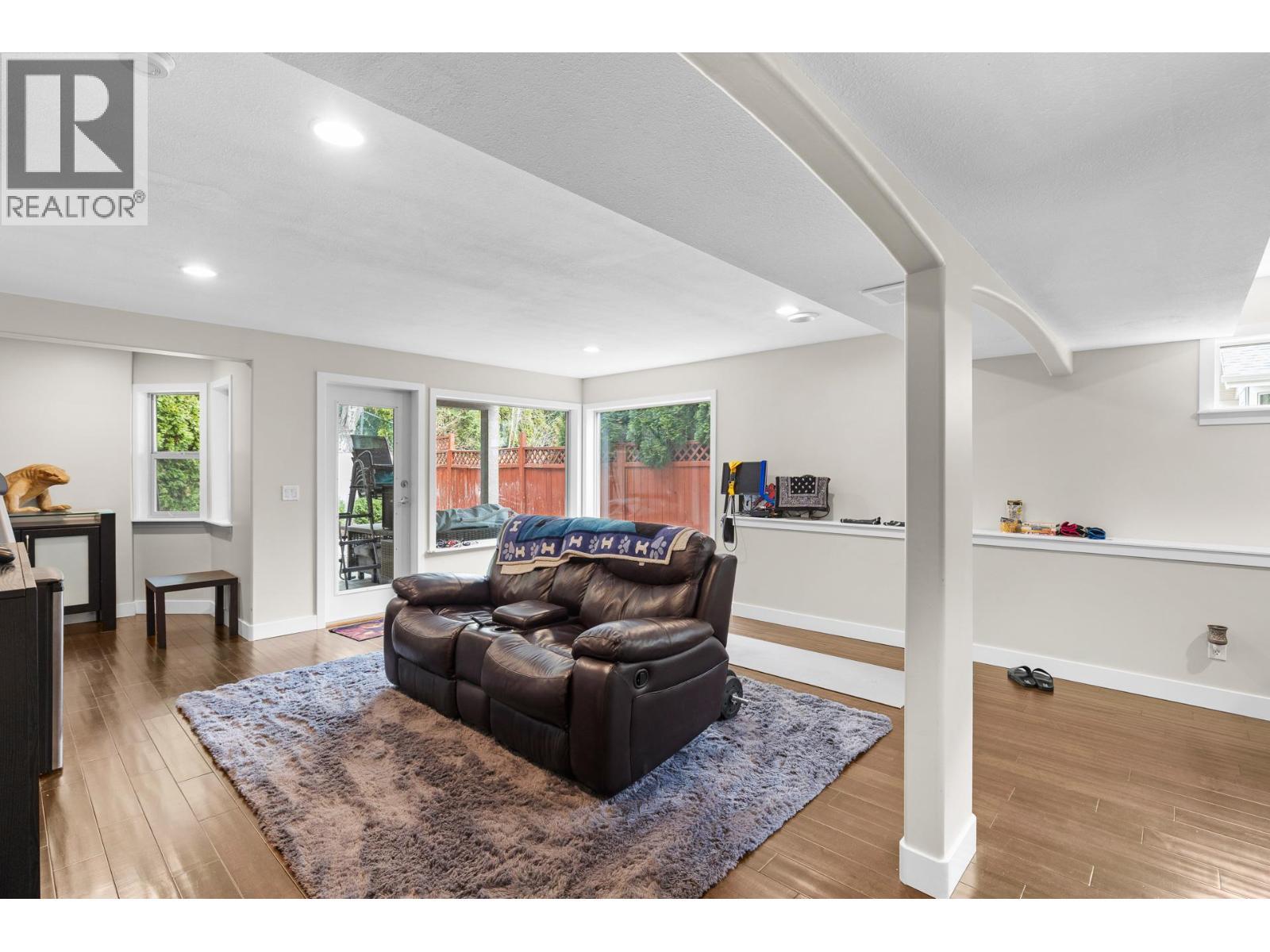 908 Westview Way, West Kelowna, BC - Indoor