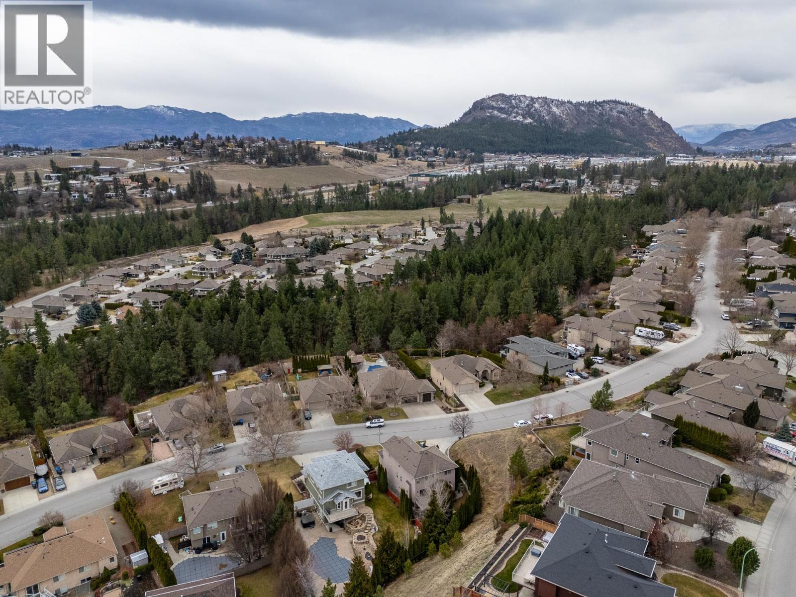 908 Westview Way, West Kelowna, BC - Outdoor With View