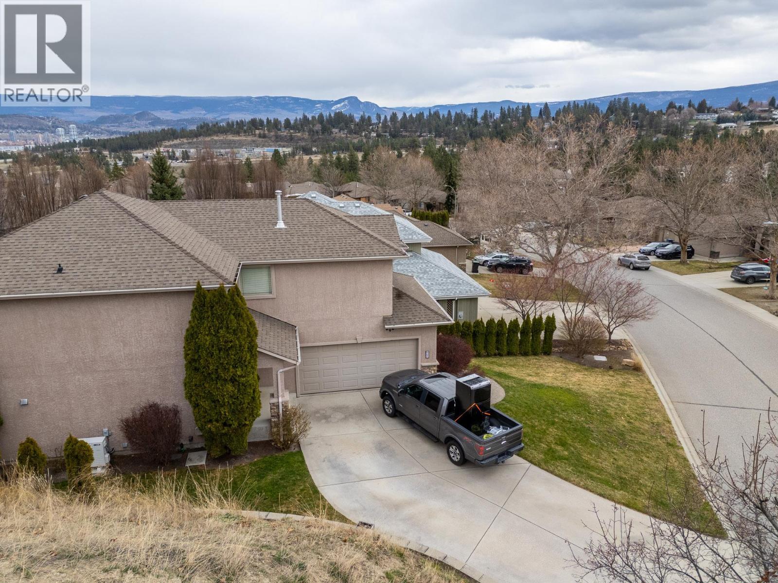 908 Westview Way, West Kelowna, BC - Outdoor With View
