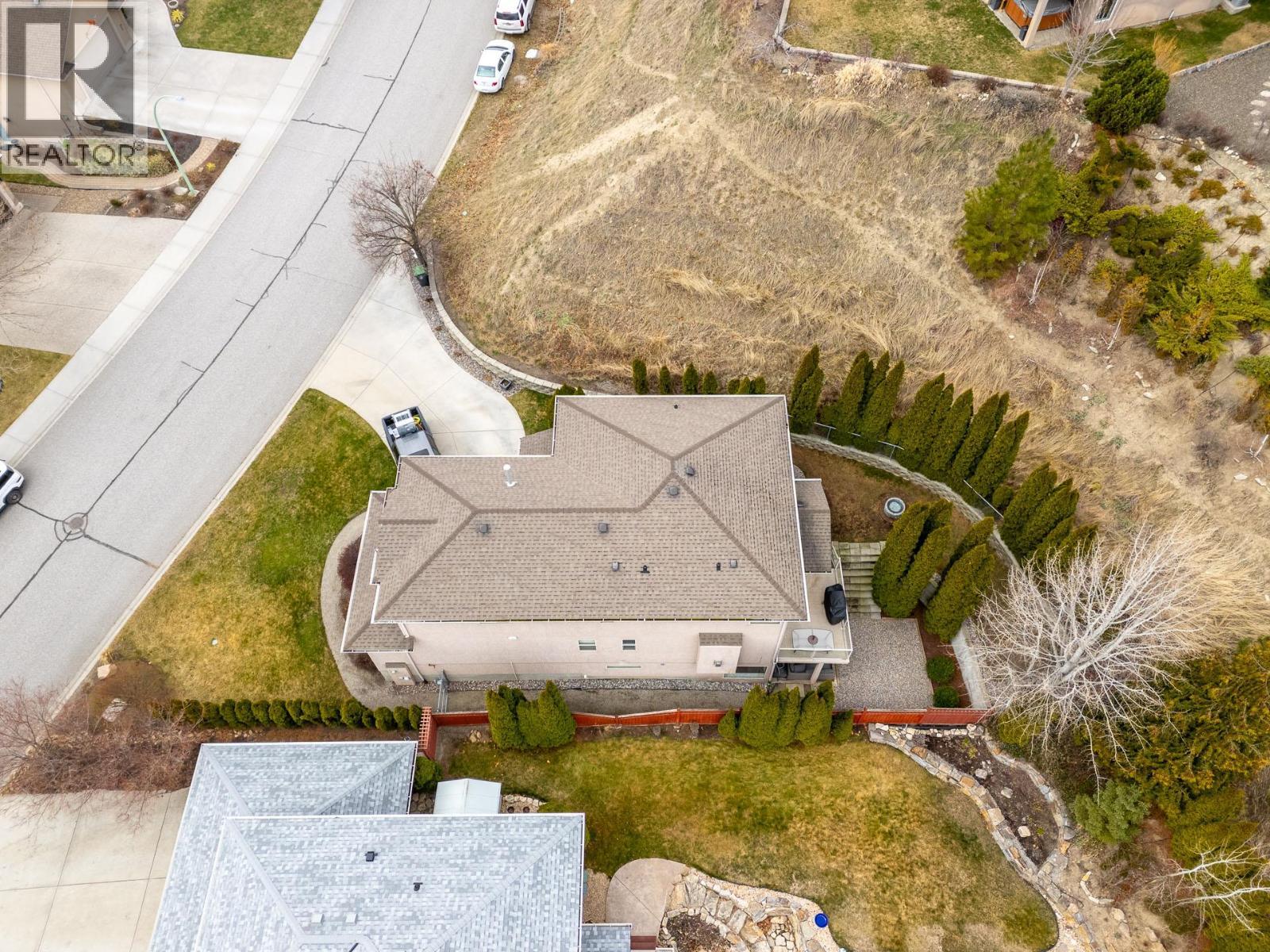 908 Westview Way, West Kelowna, BC - Outdoor