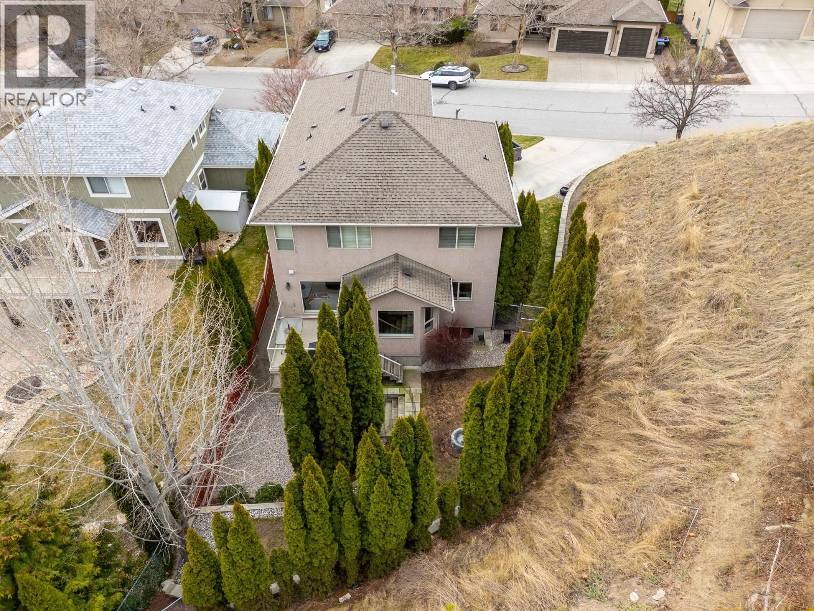 908 Westview Way, West Kelowna, BC - Outdoor