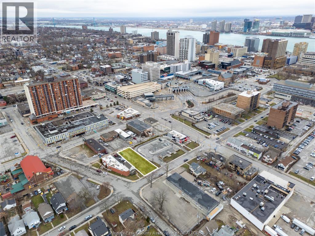 667 Windsor Avenue, Windsor, ON