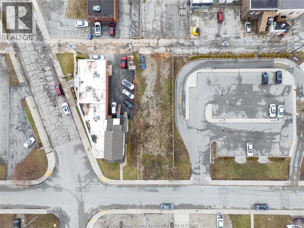 667 Windsor Avenue, Windsor, ON