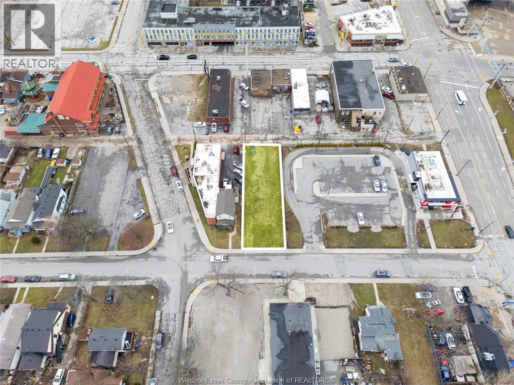 667 Windsor Avenue, Windsor, ON