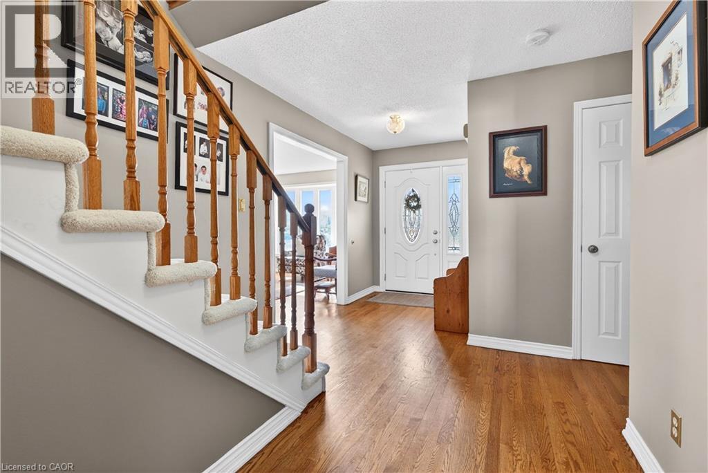 2378 Arnold Crescent, Burlington, ON - Indoor Photo Showing Other Room
