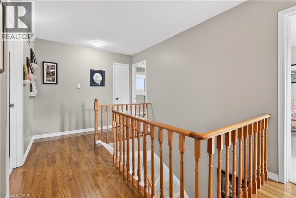 2378 Arnold Crescent, Burlington, ON - Indoor Photo Showing Other Room