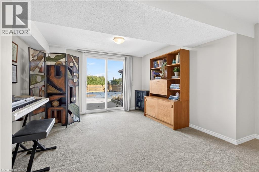 2378 Arnold Crescent, Burlington, ON - Indoor