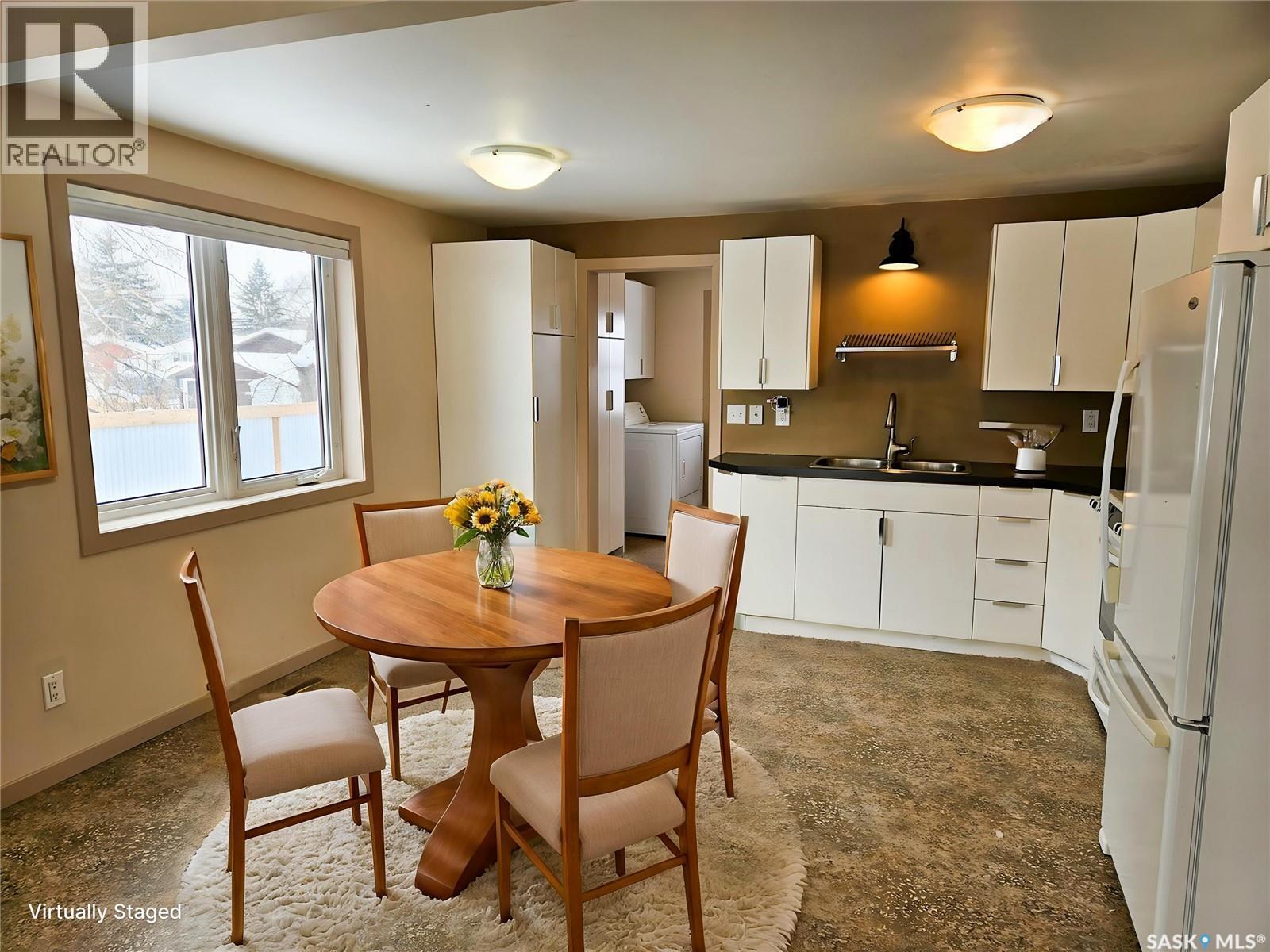 660 9Th Avenue Ne, Swift Current, SK - Indoor