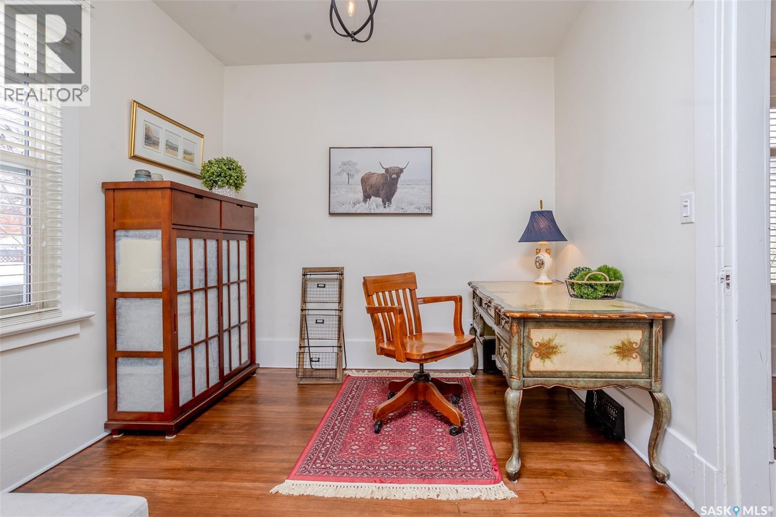 515 9Th Street E, Saskatoon, SK - Indoor