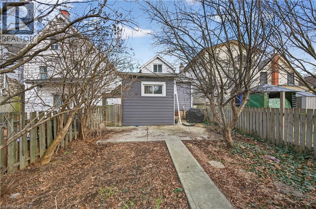 8 East 23Rd Street, Hamilton, ON - Outdoor