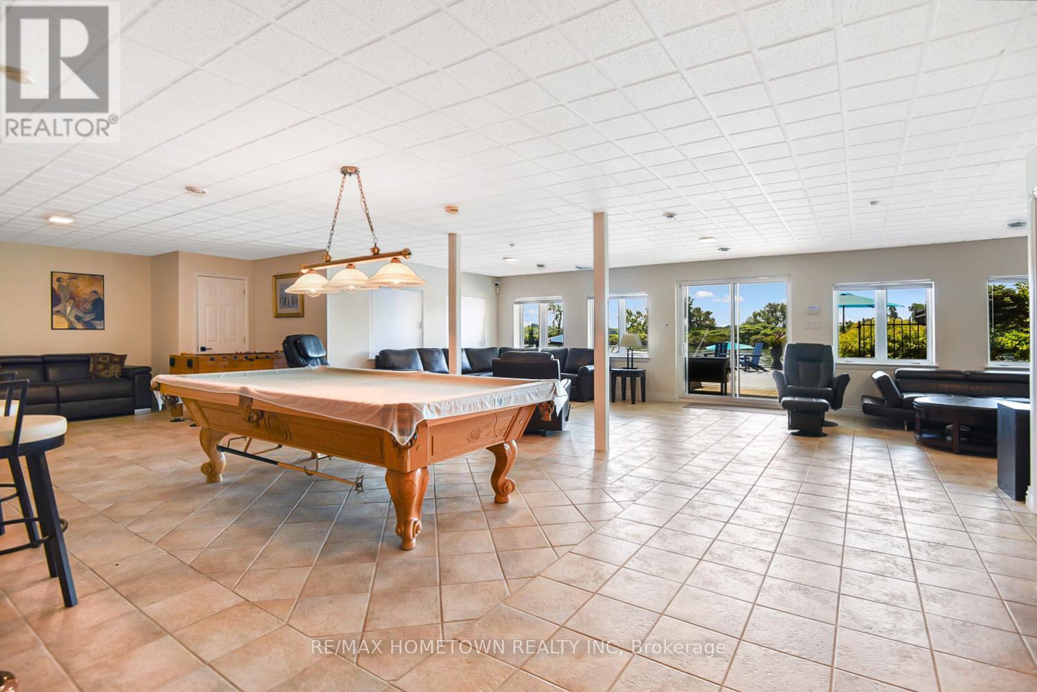 201 Empire Hanna Road E, Edwardsburgh/Cardinal, ON - Indoor Photo Showing Other Room