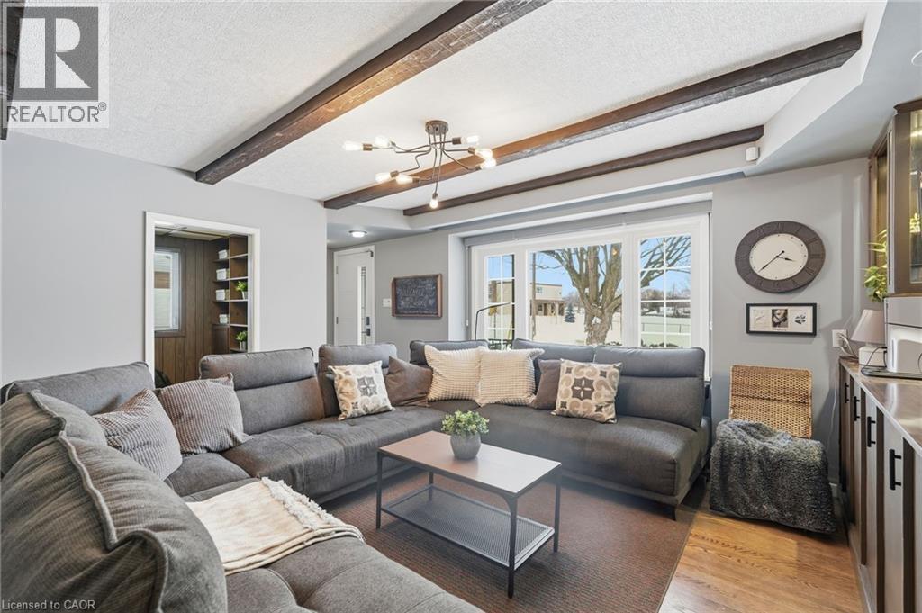 2036 Mountainside Drive, Burlington, ON