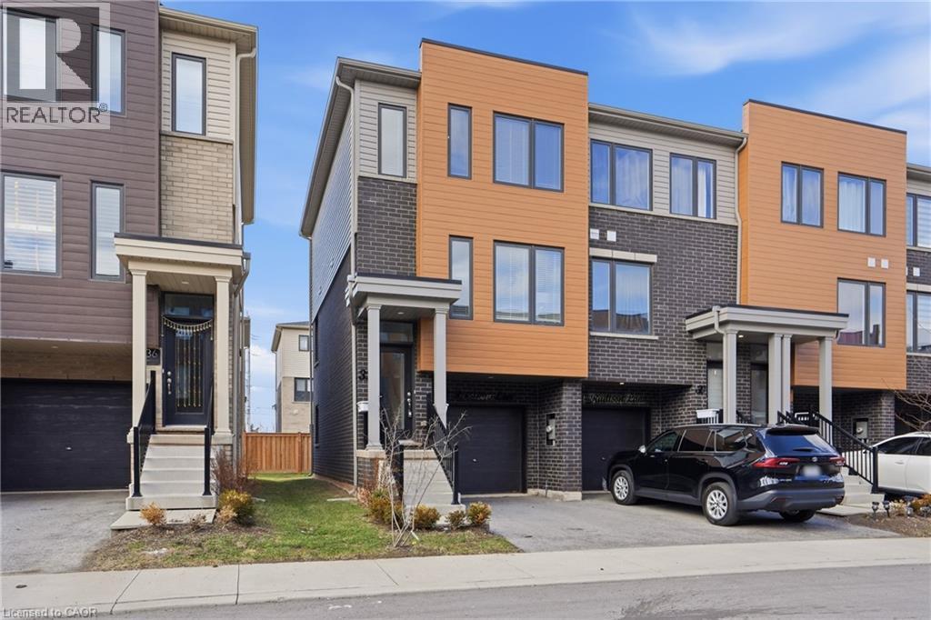 32 Radison Lane, Hamilton, ON - Outdoor With Facade