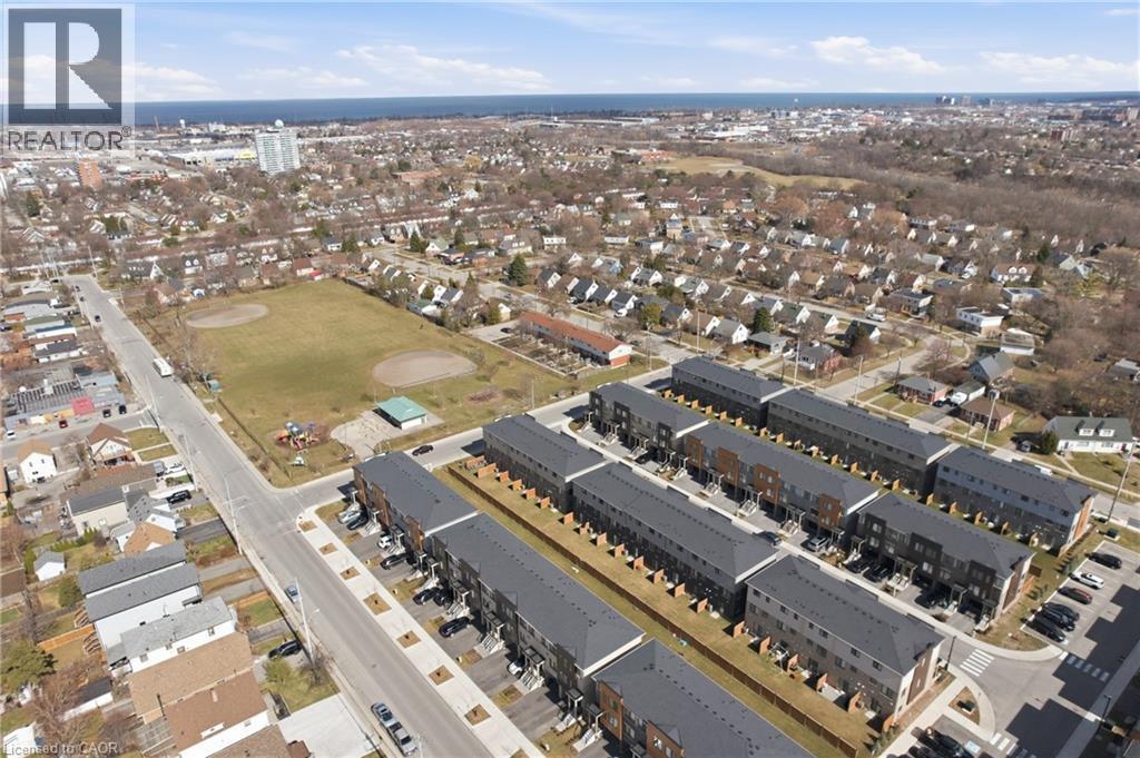 32 Radison Lane, Hamilton, ON - Outdoor With View