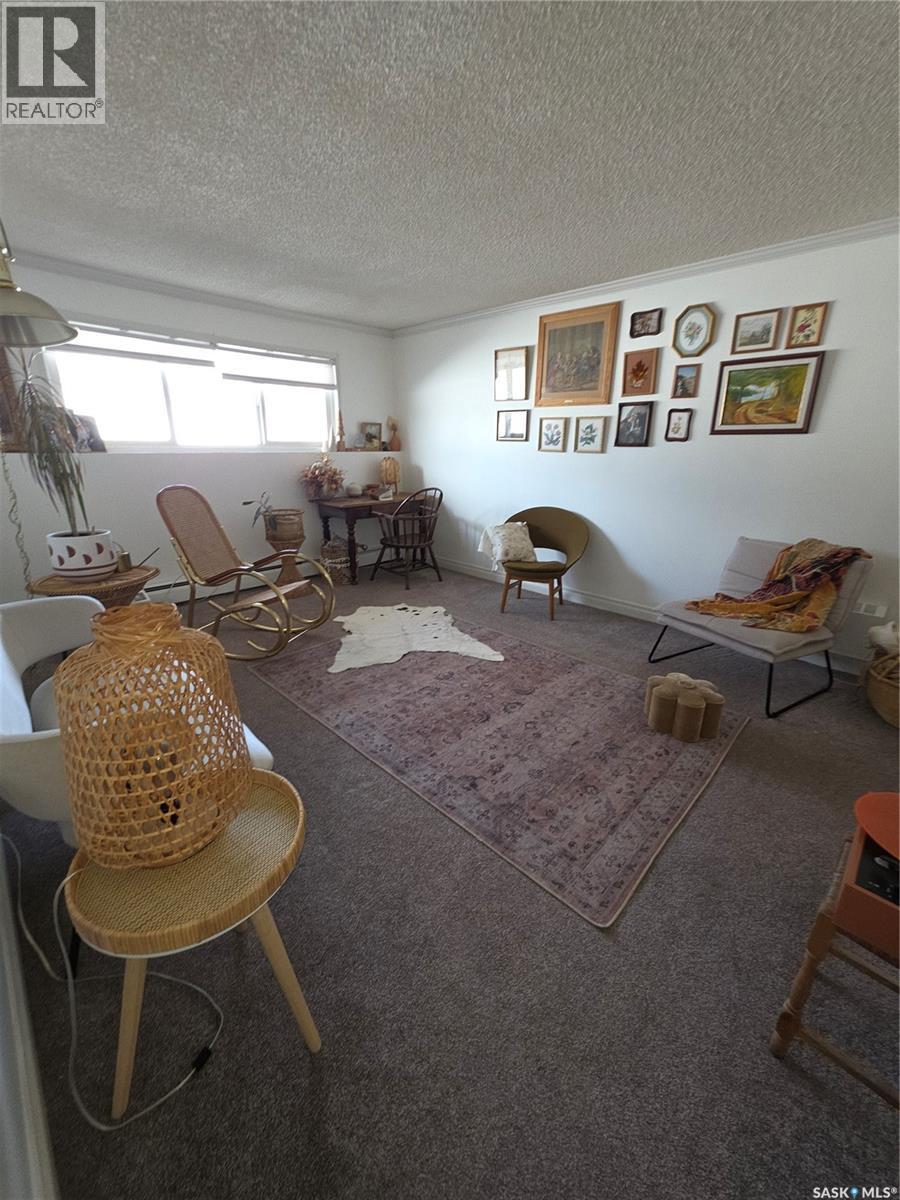 5 3809 Luther Place, Saskatoon, SK