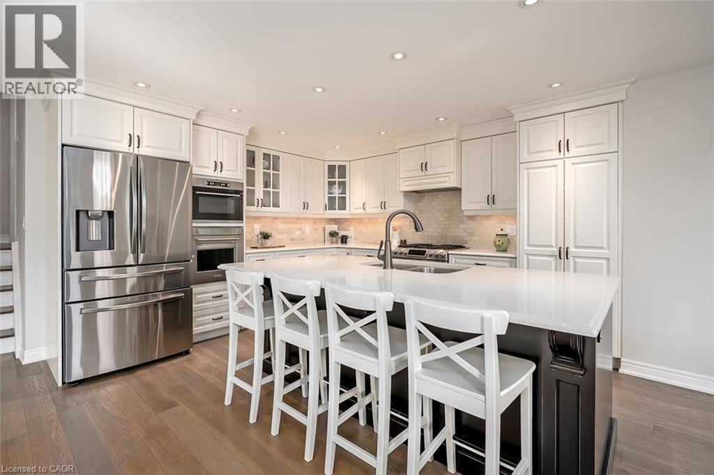 3270 Spruce Avenue, Burlington, ON