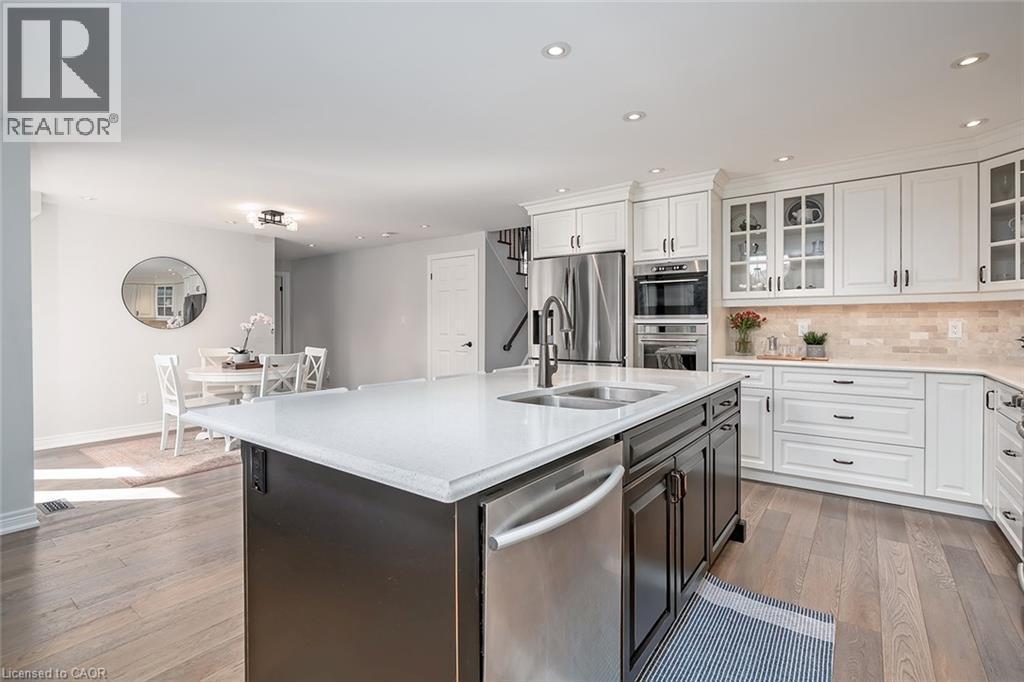 3270 Spruce Avenue, Burlington, ON