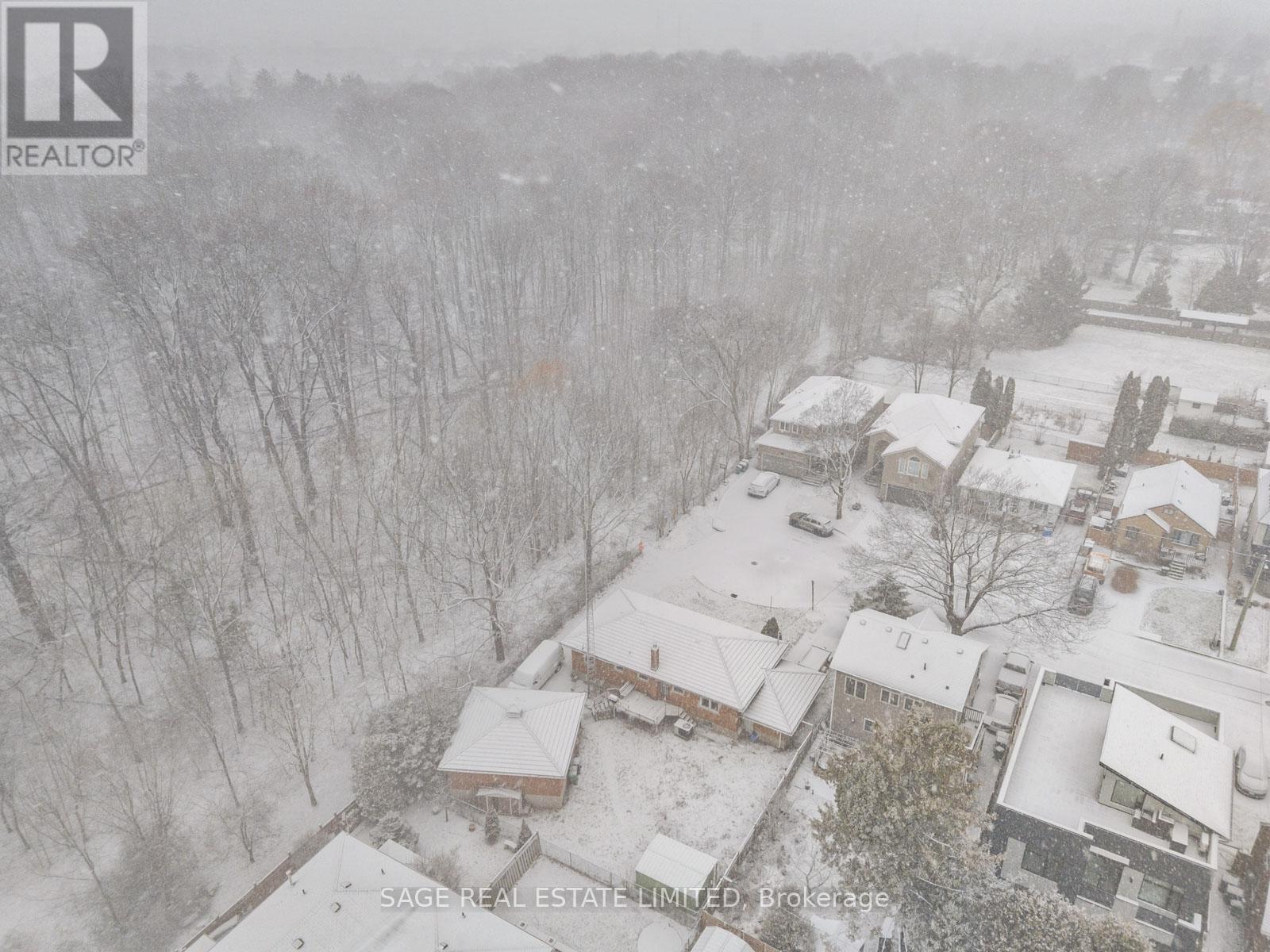 836 Tenth Street, Mississauga, ON - Outdoor