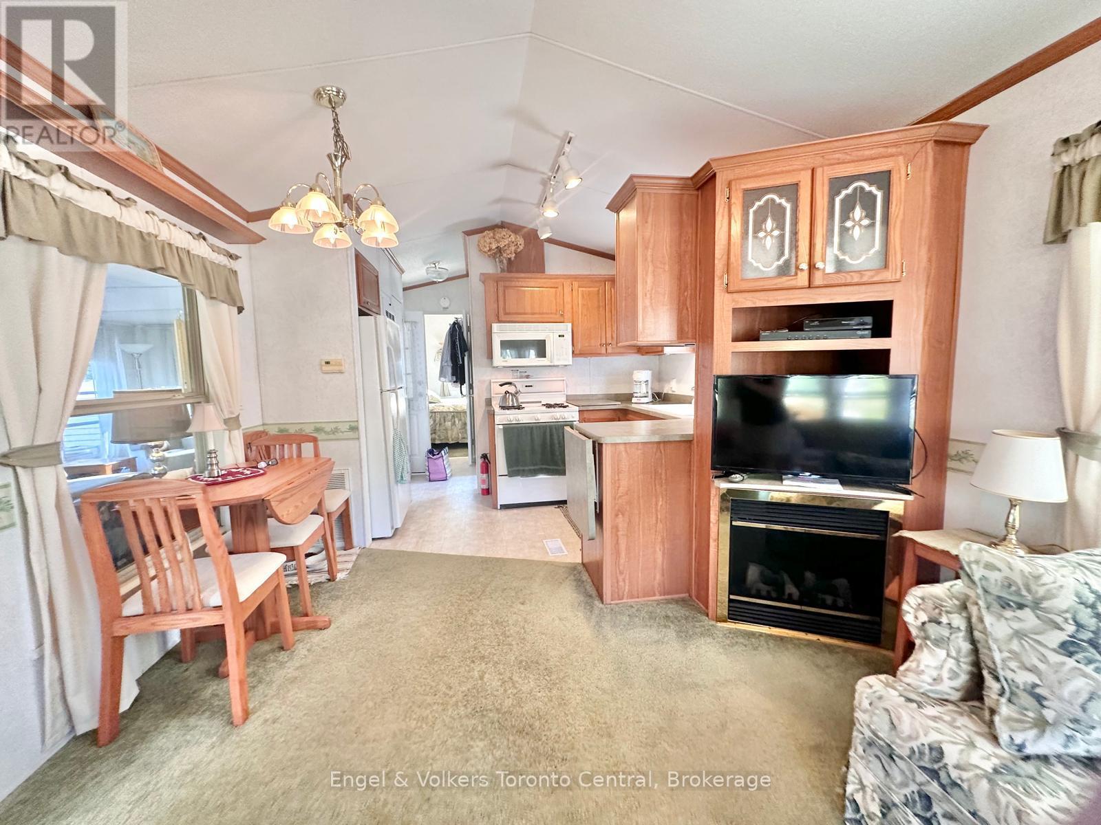 B6 - 7489 Sideroad 5 E, Wellington North, ON