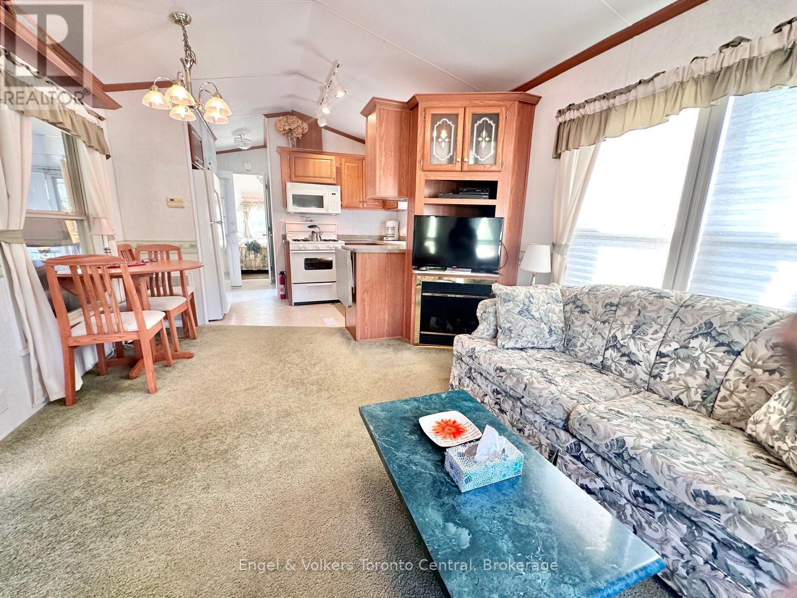 B6 - 7489 Sideroad 5 E, Wellington North, ON