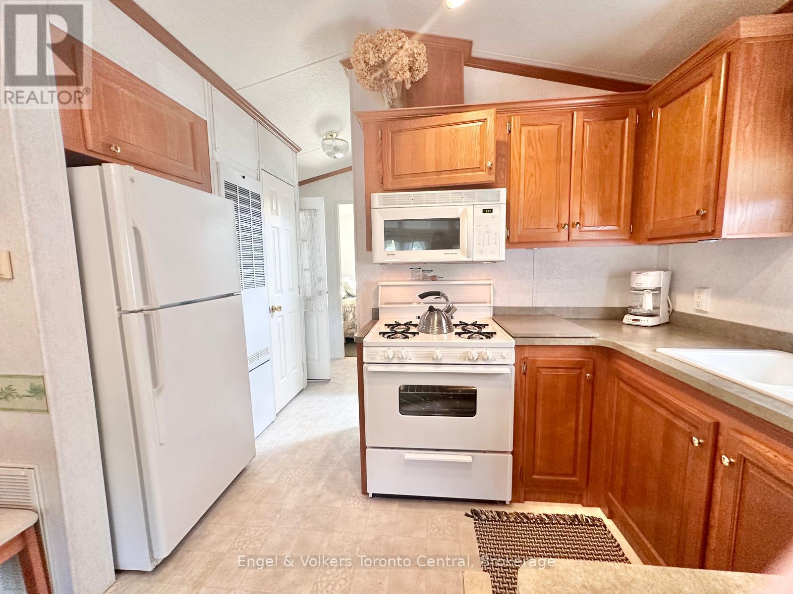 B6 - 7489 Sideroad 5 E, Wellington North, ON