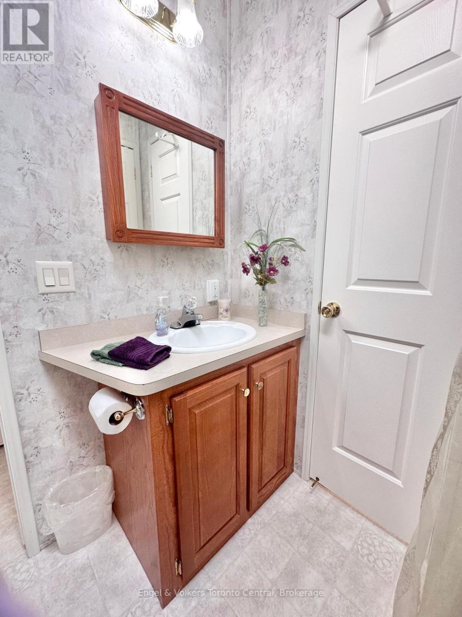 B6 - 7489 Sideroad 5 E, Wellington North, ON