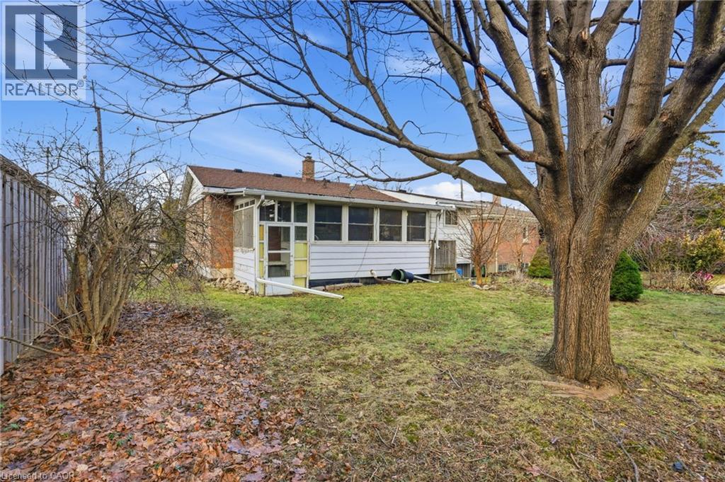 7 West 1St Street, Hamilton, ON - Outdoor