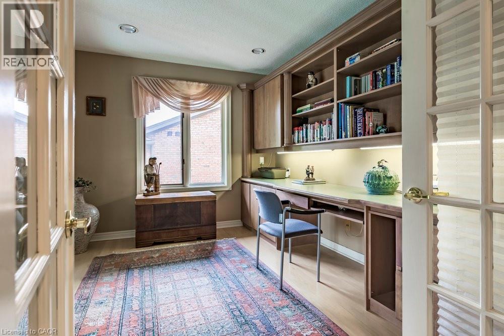 223 Briar Hill Crescent, Ancaster, ON - Indoor Photo Showing Office