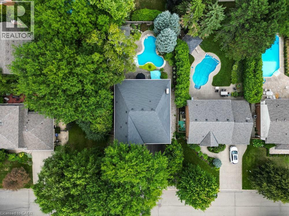 223 Briar Hill Crescent, Ancaster, ON - Outdoor With In Ground Pool With View