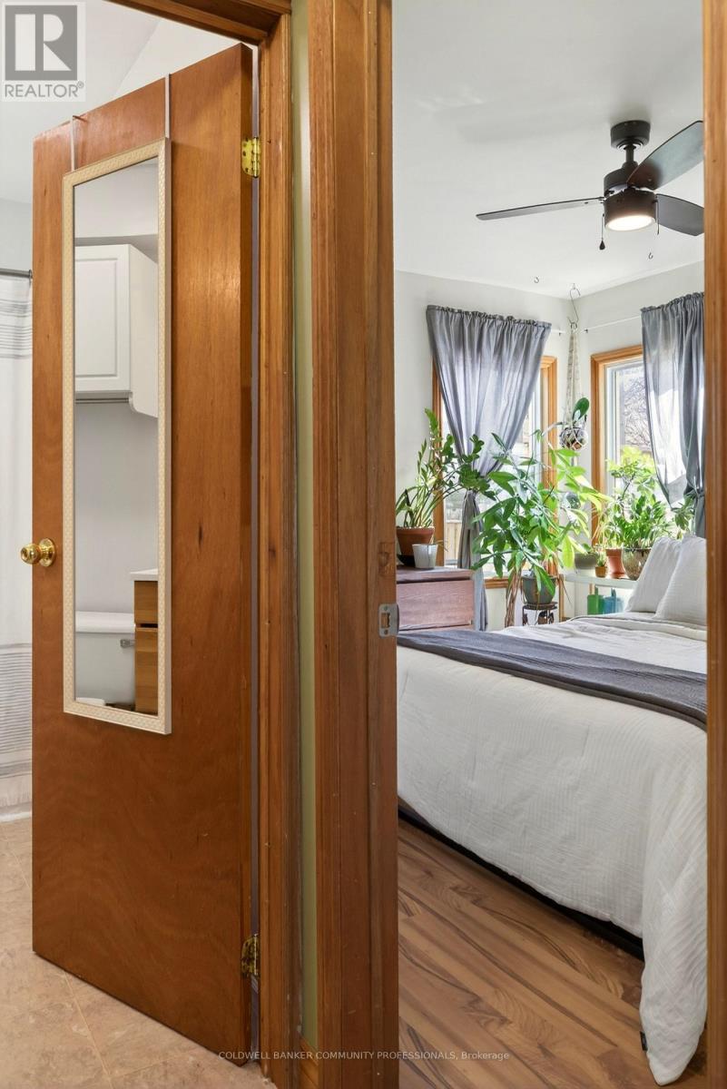 364 Tragina Avenue N, Hamilton, ON - Indoor Photo Showing Other Room