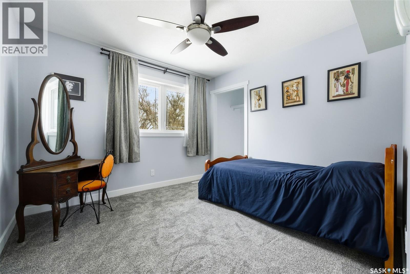 166 Deergrove Crescent, Regina, SK - Indoor Photo Showing Bedroom