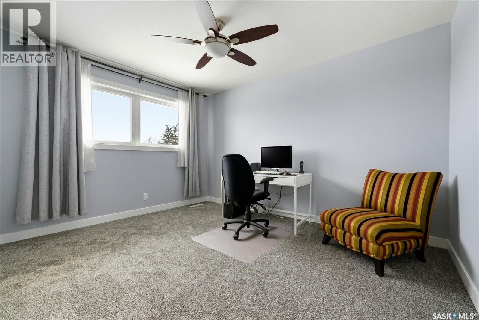 166 Deergrove Crescent, Regina, SK - Indoor