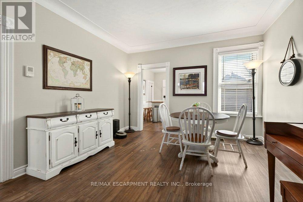 13 Richmond Street, Hamilton, ON - Indoor