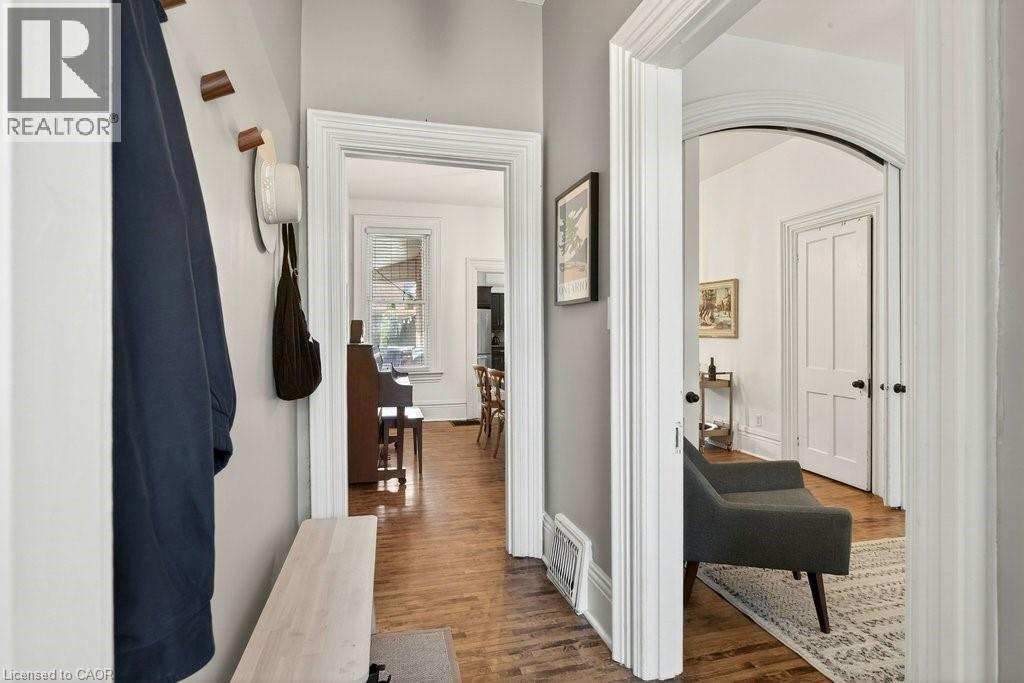87 East Avenue N, Hamilton, ON - Indoor Photo Showing Other Room