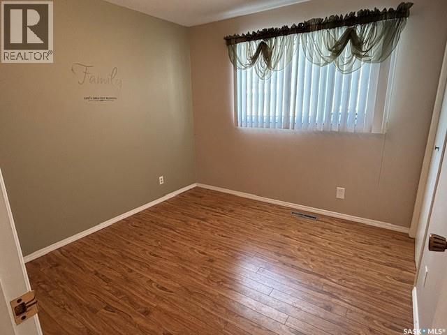 154 Parker Crescent, Canora, SK